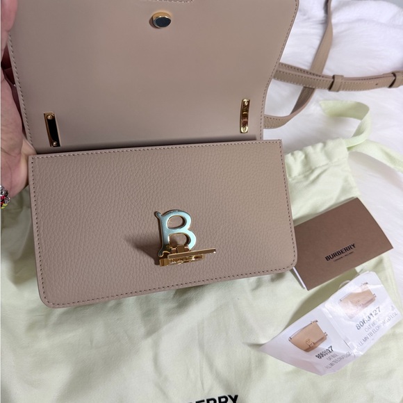 Burberry Tan Leather Crossbody Bag - Picture 6 of 7
